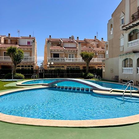 Apartments Near Park Torrevieja Bagian luar foto